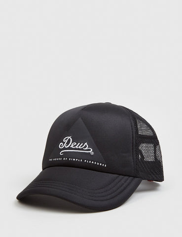 Deus Ex Machina Peak Trucker Cap - Black